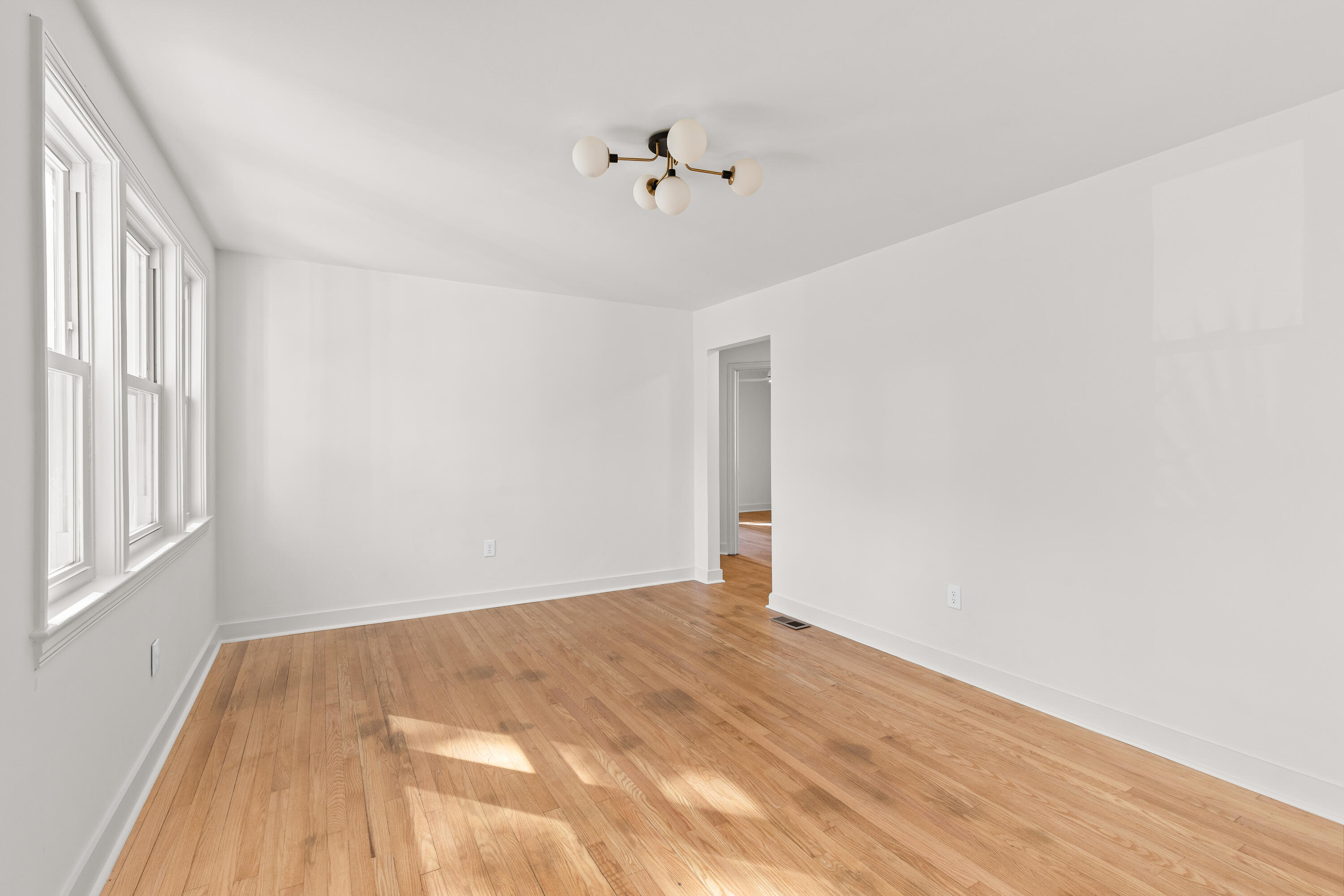 343 Howle Avenue Charleston, SC 29412 - Photo 5 of 26 343-Howle-1