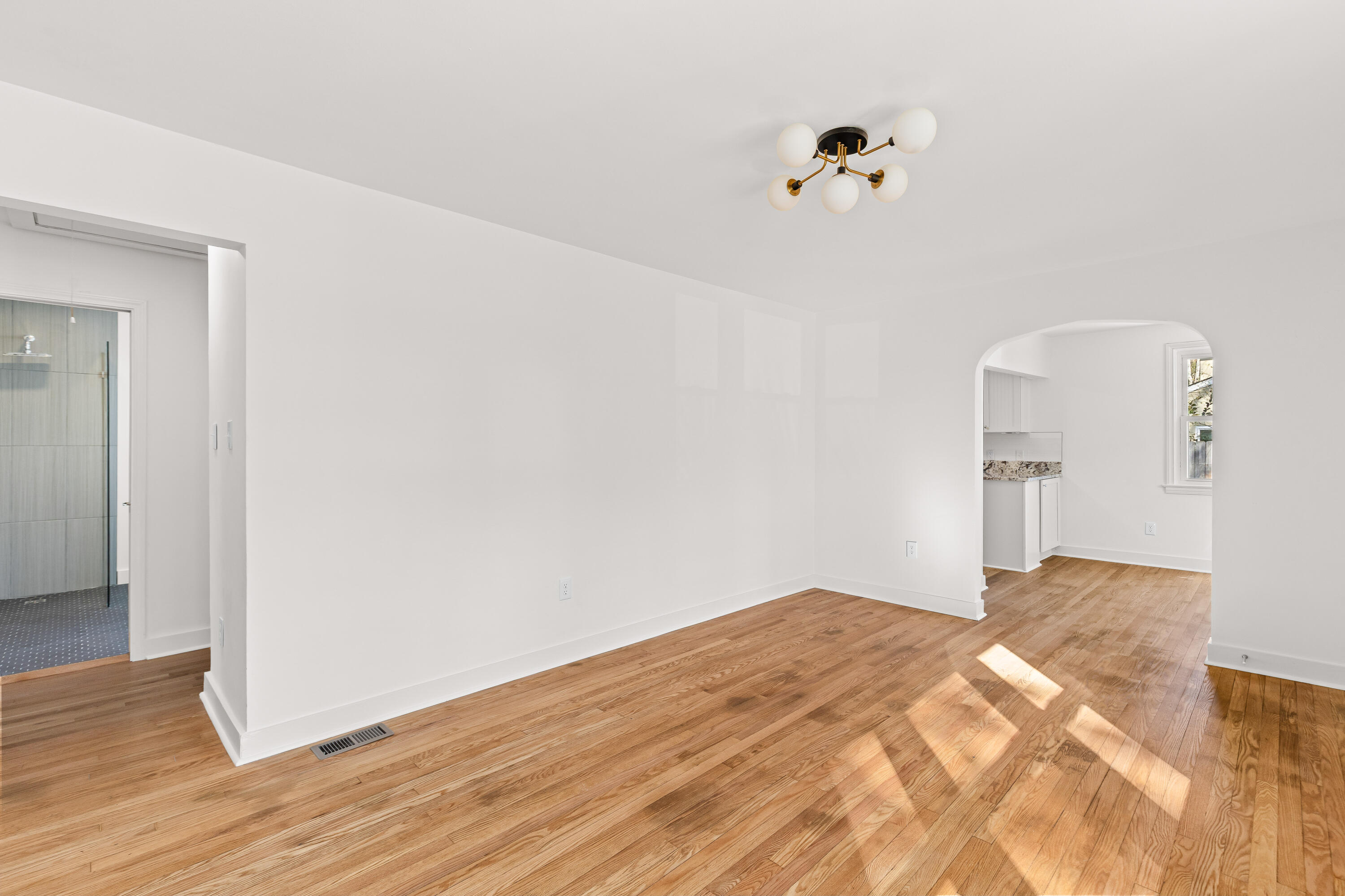 343 Howle Avenue Charleston, SC 29412 - Photo 7 of 26 343-Howle-3