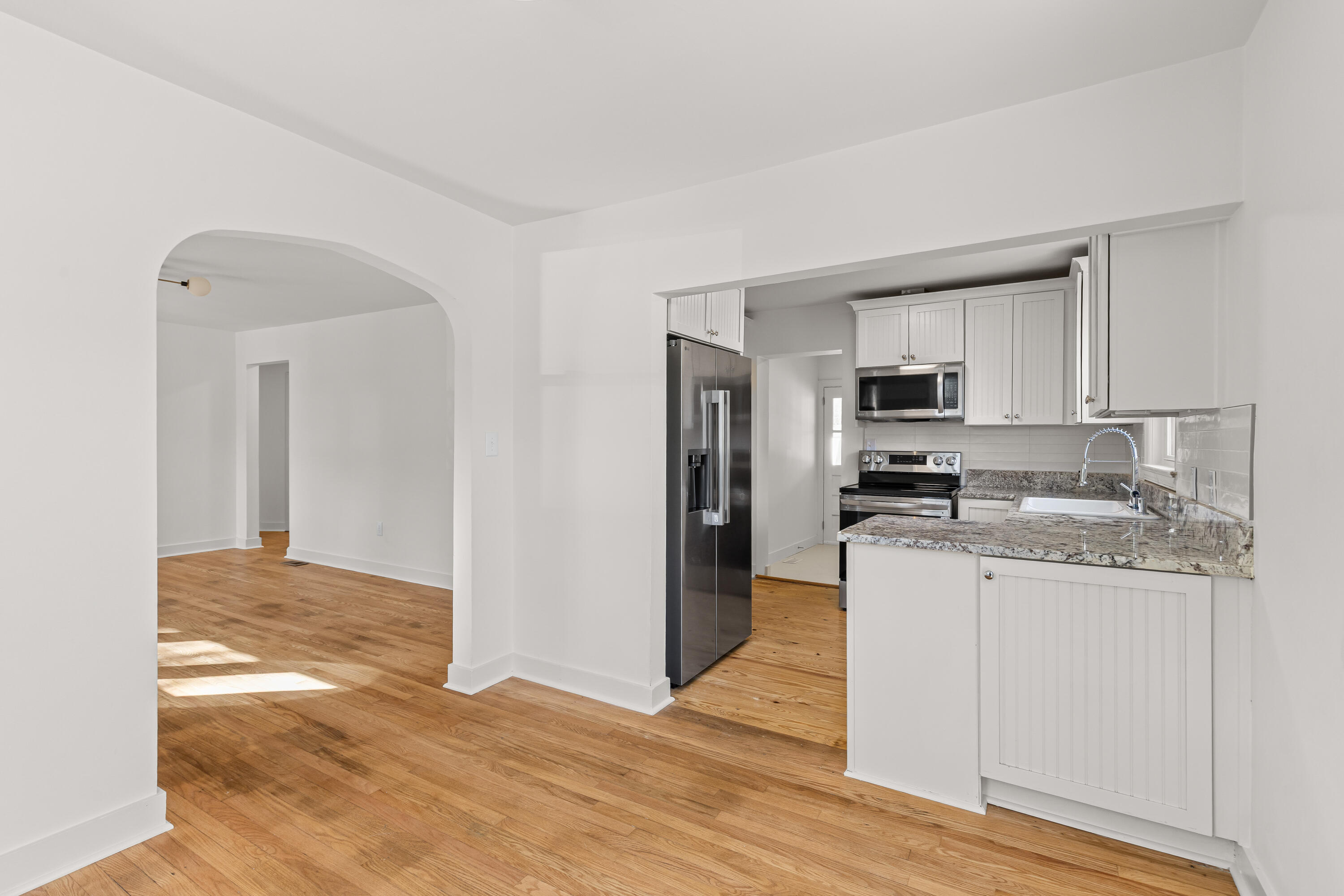 343 Howle Avenue Charleston, SC 29412 - Photo 9 of 26 343-Howle-6