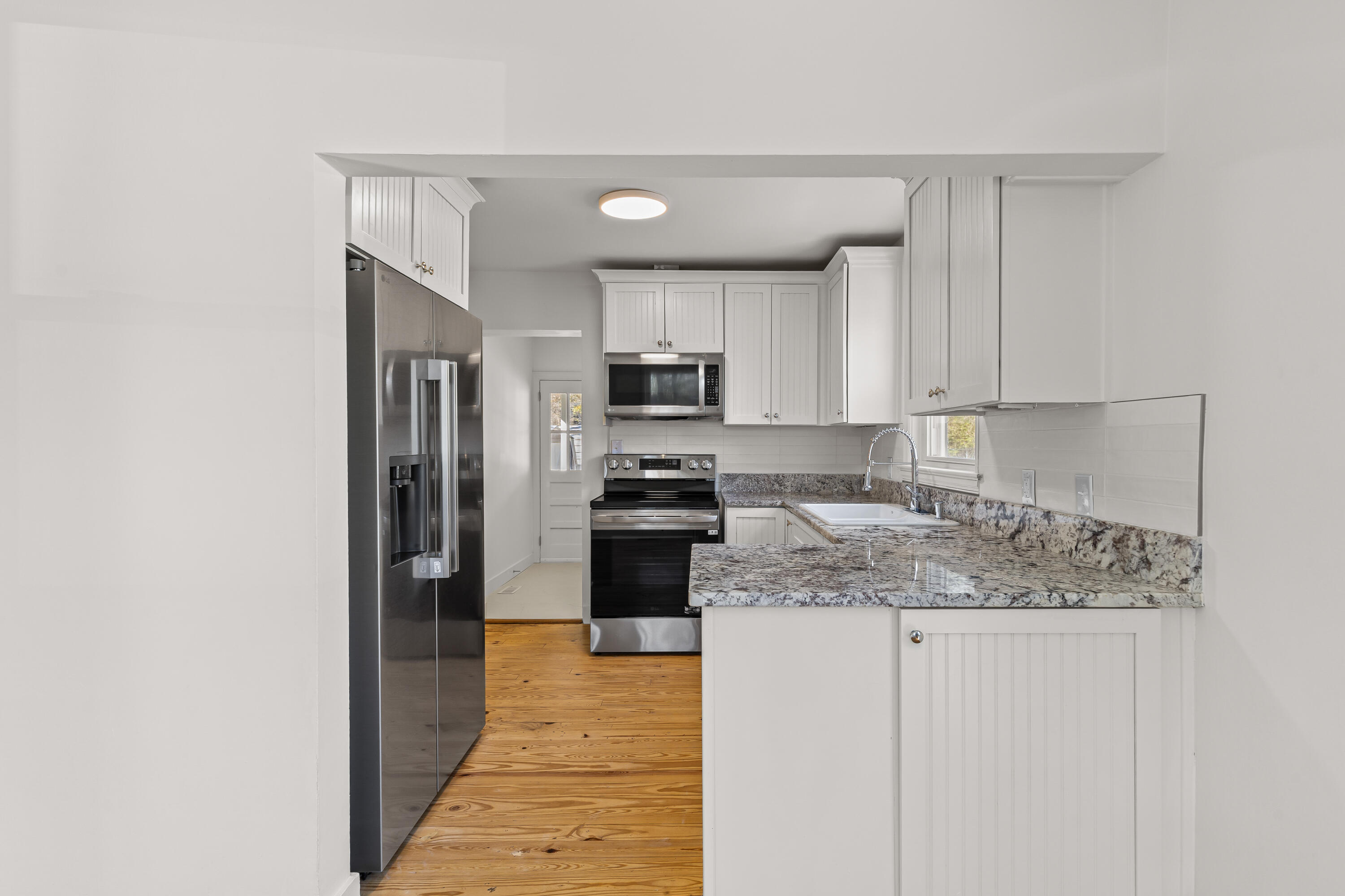 343 Howle Avenue Charleston, SC 29412 - Photo 10 of 26 343-Howle-7