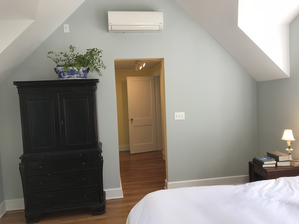 42 Holman Road Newton, MA 02466 - Photo 12 of 17 Gallery Image 12