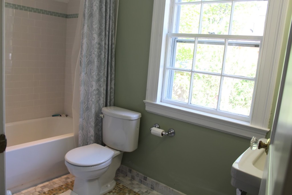 42 Holman Road Newton, MA 02466 - Photo 13 of 17 Gallery Image 13