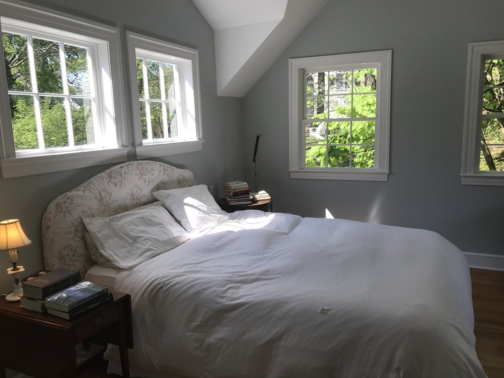 42 Holman Road Newton, MA 02466 - Photo 10 of 17 Gallery Image 10