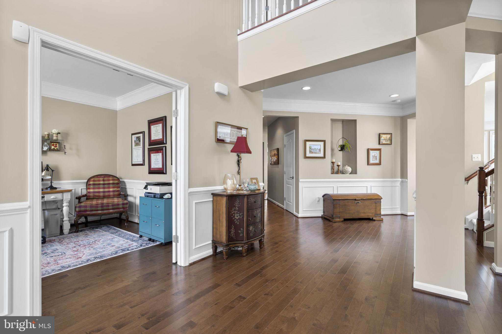 9323 Castle Hill Road Springfield, VA 22153 - Photo 5 of 95