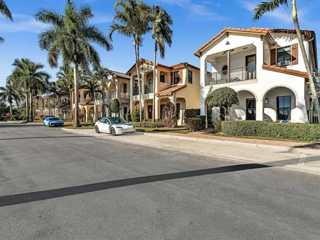 $4,950 | 8411 Northwest 38th Street, Cooper City, FL 33024