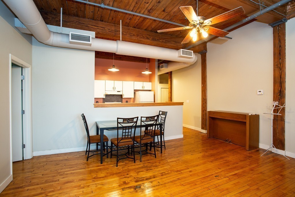 158-166 Chestnut Street, Unit 2F Springfield, MA 01103 - Photo 9 of 27