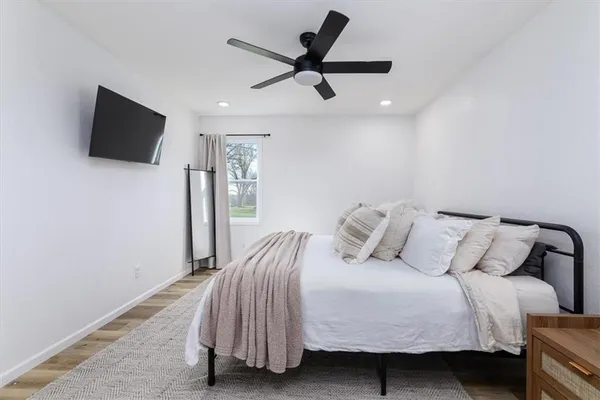 $360,000 | 34287 167th Street, Leavenworth, KS 66048