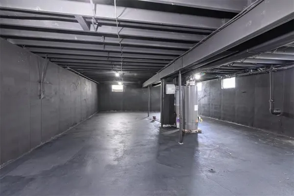 $360,000 | 34287 167th Street, Leavenworth, KS 66048