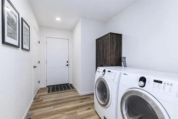 $360,000 | 34287 167th Street, Leavenworth, KS 66048