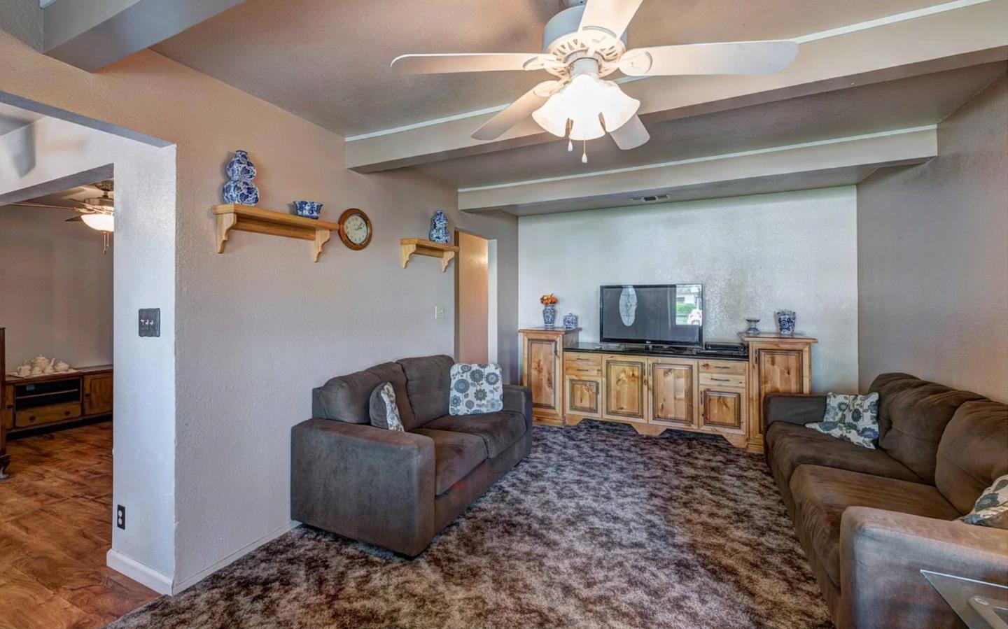 2886 Pinto Lane Anderson, CA 96007 - Photo 6 of 32