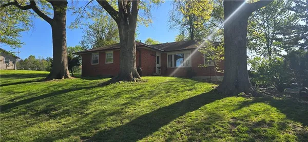$349,900 | 700 Hillcrest Road, Farley, MO 64028