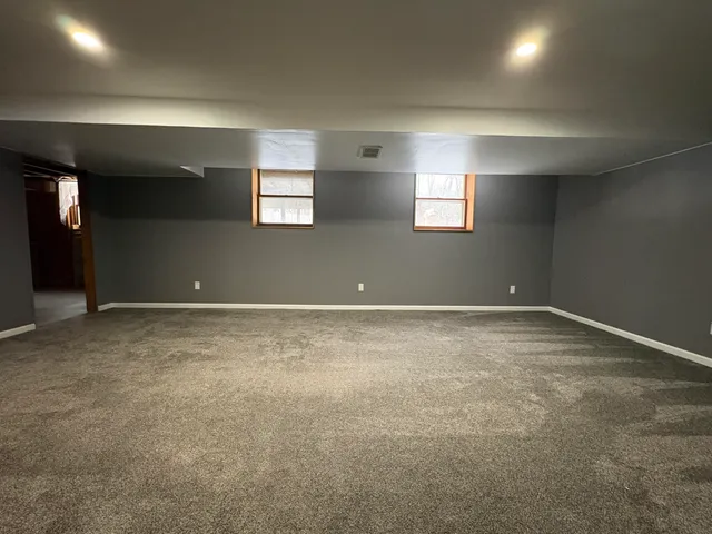 $399,900 | 1659 Chateau Drive Southwest, Wyoming, MI 49519