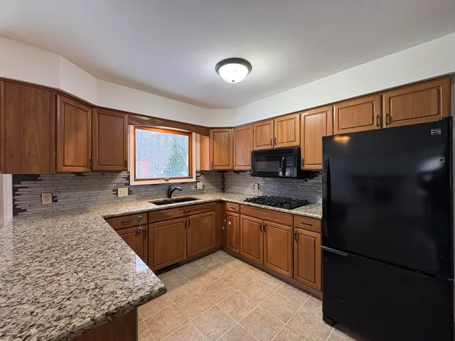 $399,900 | 1659 Chateau Drive Southwest, Wyoming, MI 49519