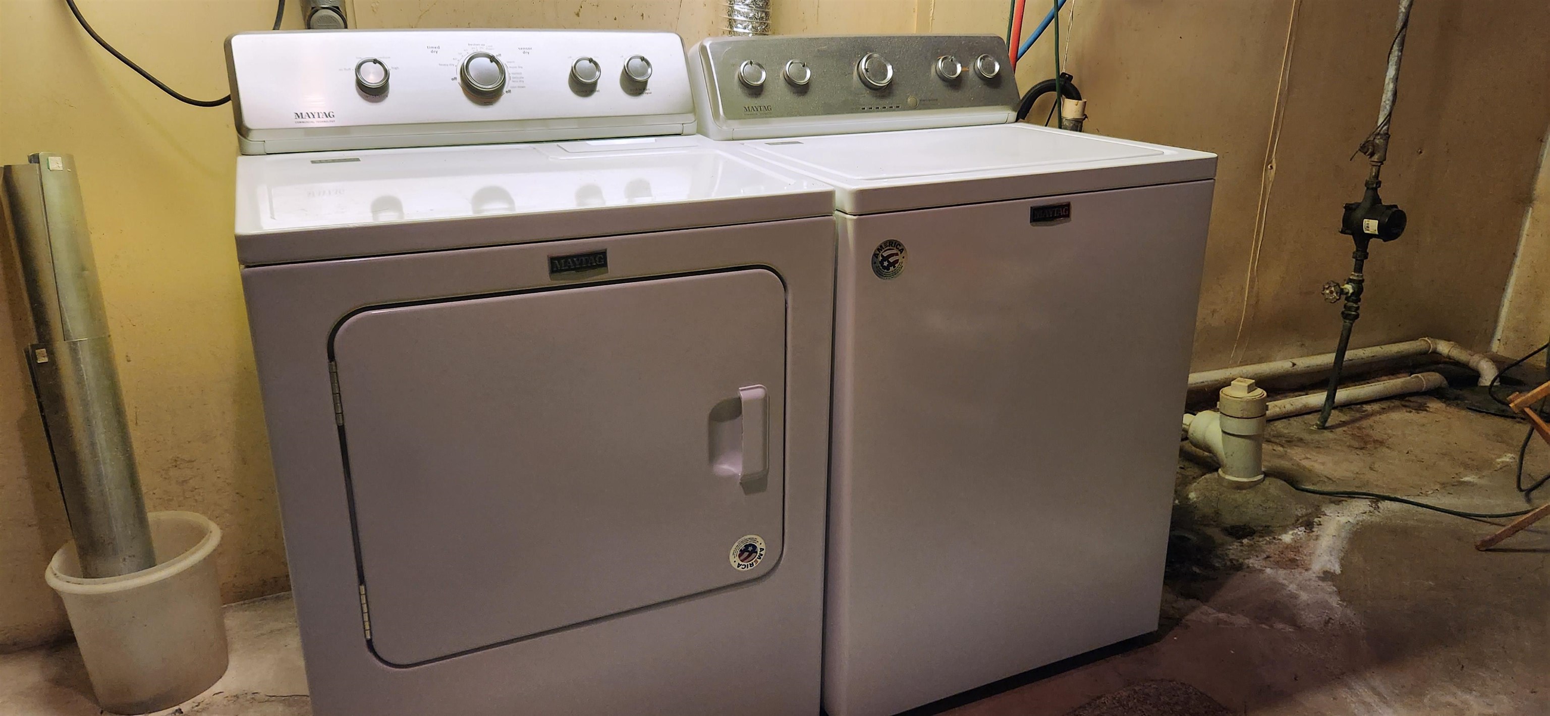 215 West Pleasant Street Angola, IN 46703 - Photo 14 of 22