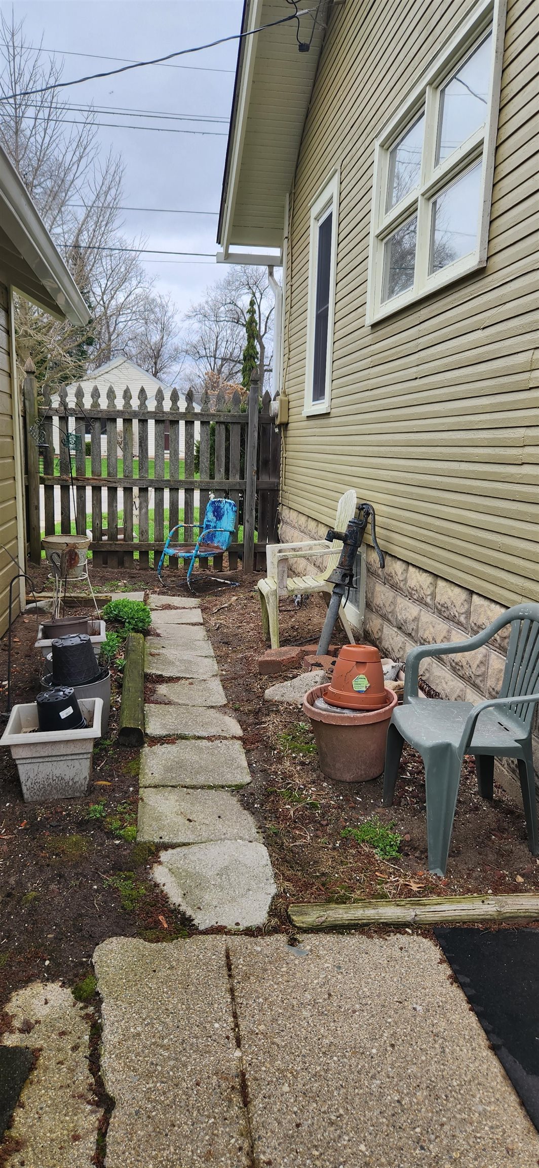 215 West Pleasant Street Angola, IN 46703 - Photo 20 of 22