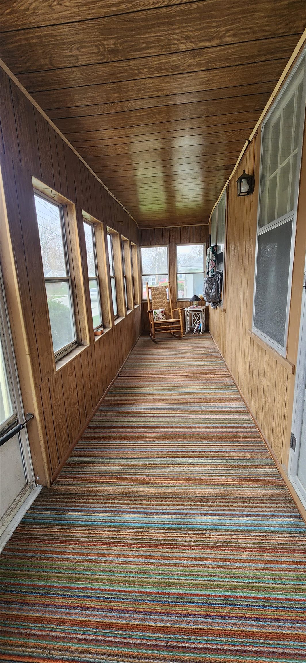 215 West Pleasant Street Angola, IN 46703 - Photo 2 of 22