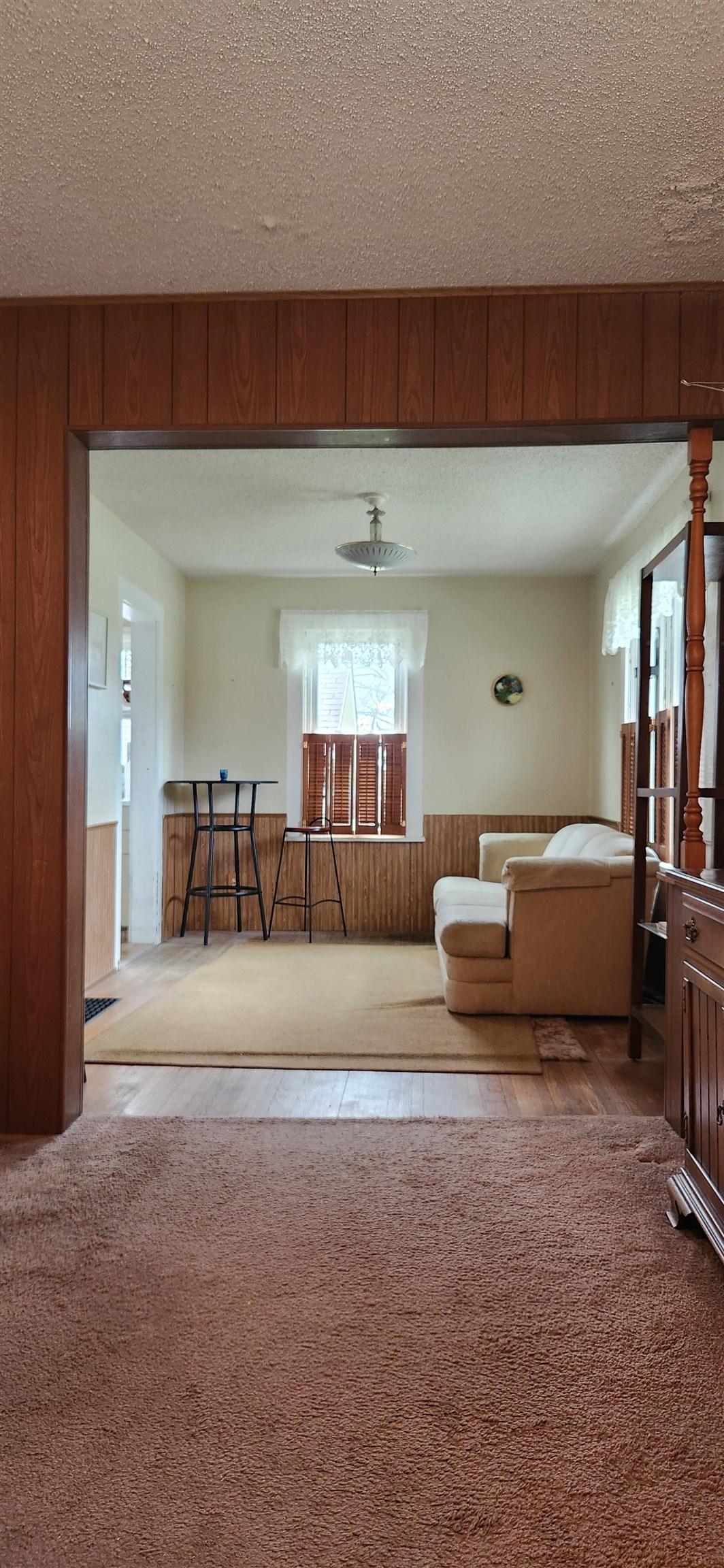 215 West Pleasant Street Angola, IN 46703 - Photo 5 of 22