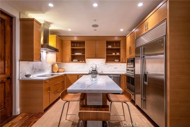 $1,395,000 | 26616 Ocean View Drive, Malibu, CA 90265