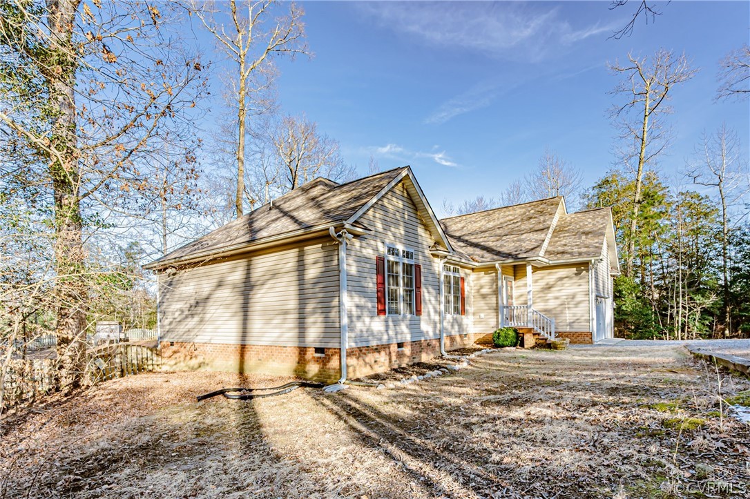 8217 Old Roxbury Road Quinton, VA 23141 - Photo 7 of 50 Gallery Image 7