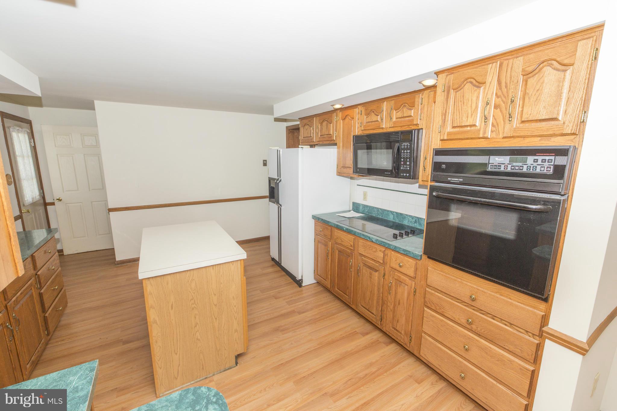 16921 Spielman Road Fairplay, MD 21733 - Photo 15 of 30 Kitchen
