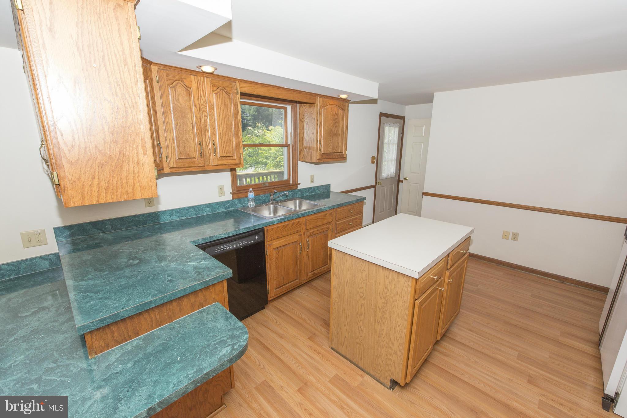 16921 Spielman Road Fairplay, MD 21733 - Photo 16 of 30 Kitchen