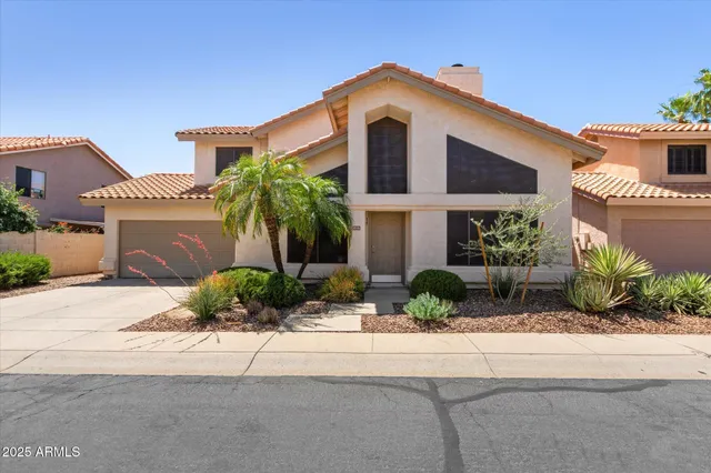 $2,650 | 18416 North 46th Place, Phoenix, AZ 85032