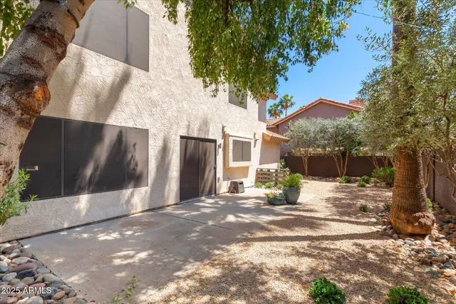 $2,650 | 18416 North 46th Place, Phoenix, AZ 85032