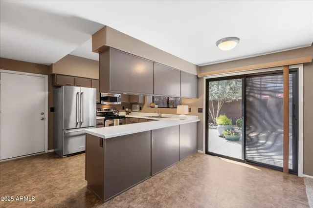 $2,650 | 18416 North 46th Place, Phoenix, AZ 85032