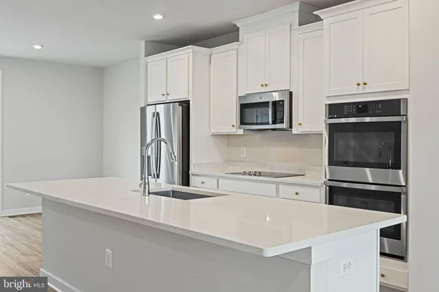 $3,800 | 2172 Glacier Road, Herndon, VA 20170