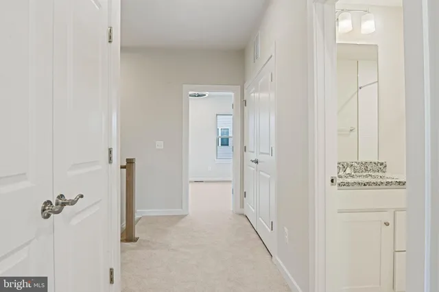 $3,800 | 2172 Glacier Road, Herndon, VA 20170