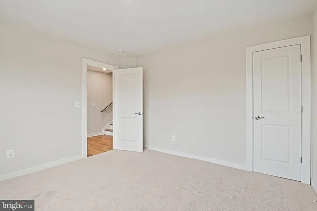 $3,800 | 2172 Glacier Road, Herndon, VA 20170