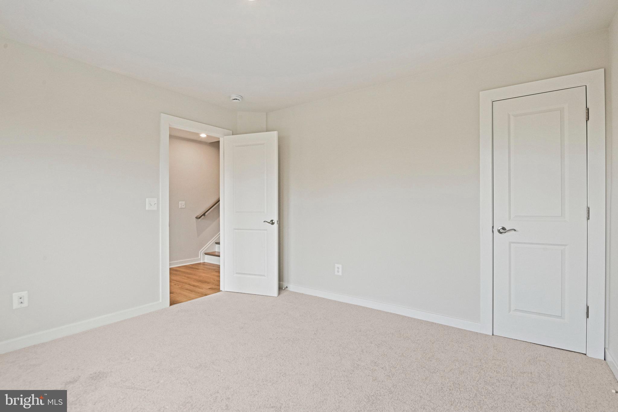 2172 Glacier Road Herndon, VA 20170 - Photo 6 of 33 a view of an empty room