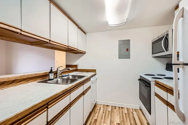 $235,000 | 6388 Oak Court, Unit 203, Arvada, CO 80004