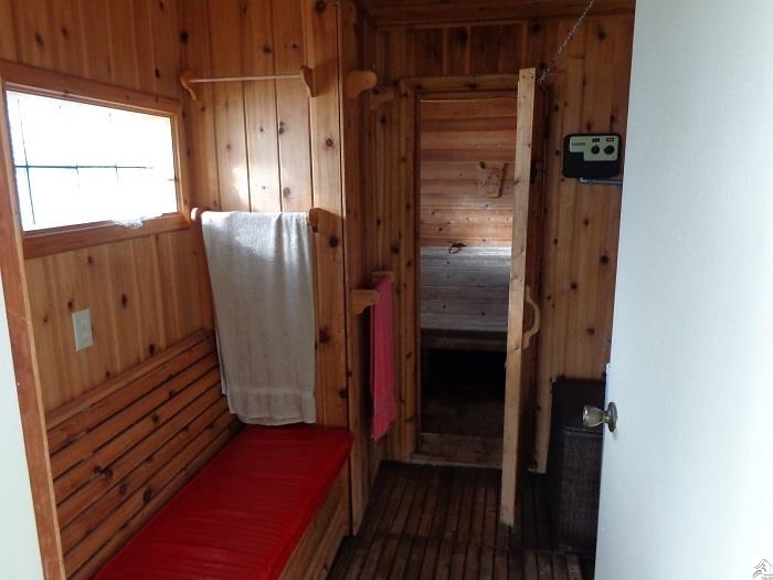 9689 Folsom Road Britt, MN 55710 - Photo 13 of 15 Sauna