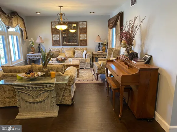 $829,000 | 40 Chippenham Drive, Voorhees, NJ 08043