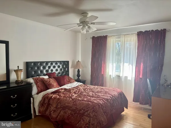 $829,000 | 40 Chippenham Drive, Voorhees, NJ 08043