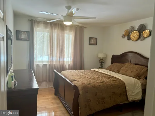 $829,000 | 40 Chippenham Drive, Voorhees, NJ 08043