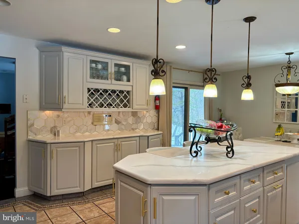 $829,000 | 40 Chippenham Drive, Voorhees, NJ 08043