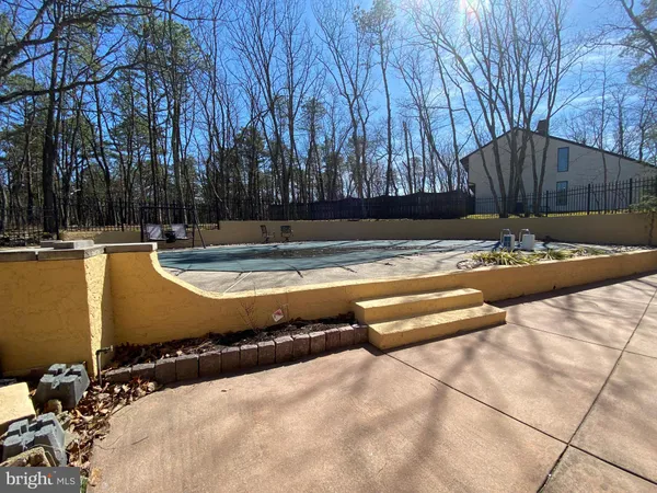 $829,000 | 40 Chippenham Drive, Voorhees, NJ 08043