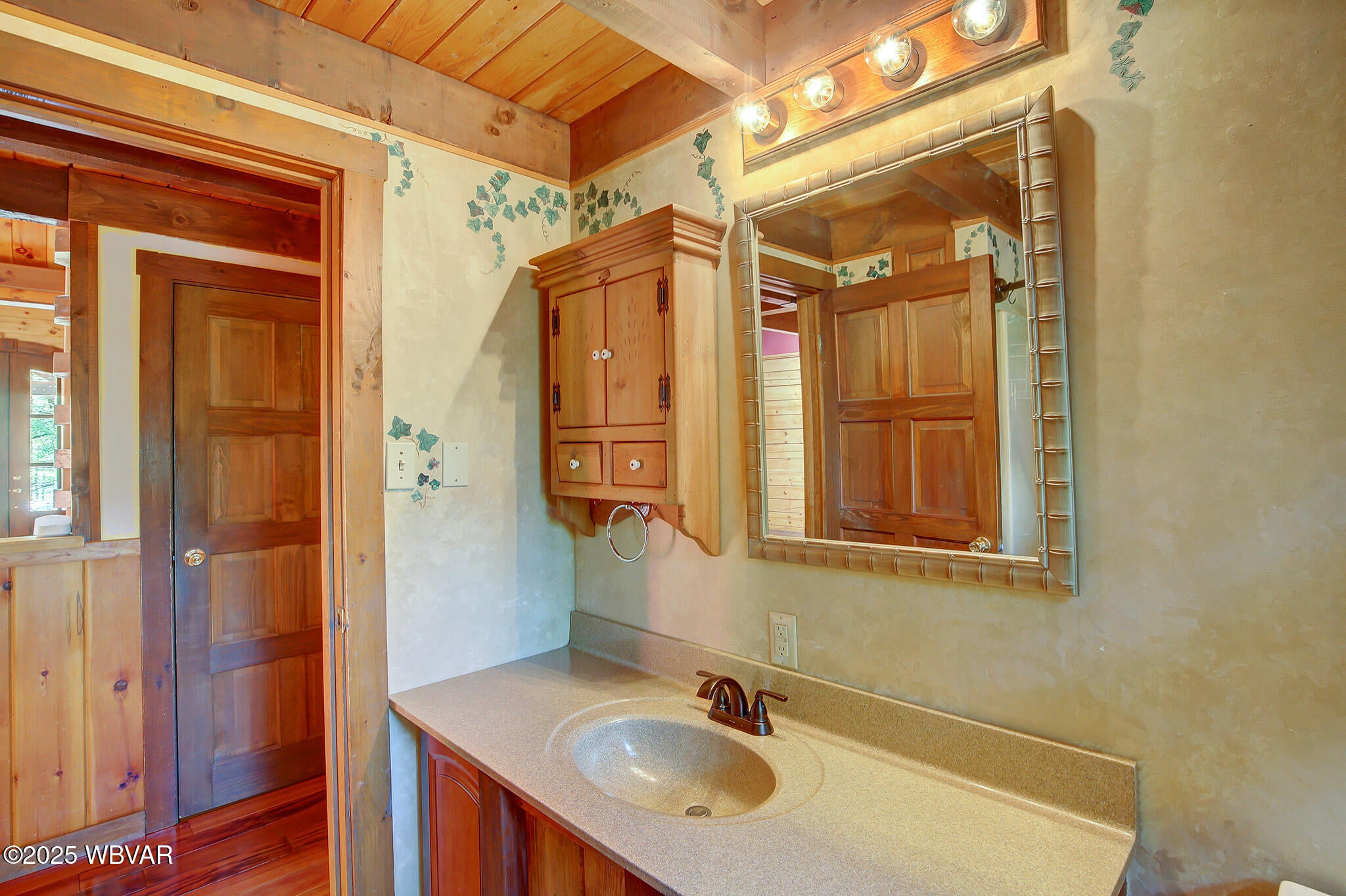 2603 Northway Rd Extension Williamsport, PA 17701 - Photo 40 of 135 Full Bath 1 003