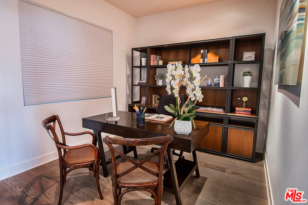 13337 Beach Avenue, Unit 302 Los Angeles, CA 90292 - Photo 17 of 41