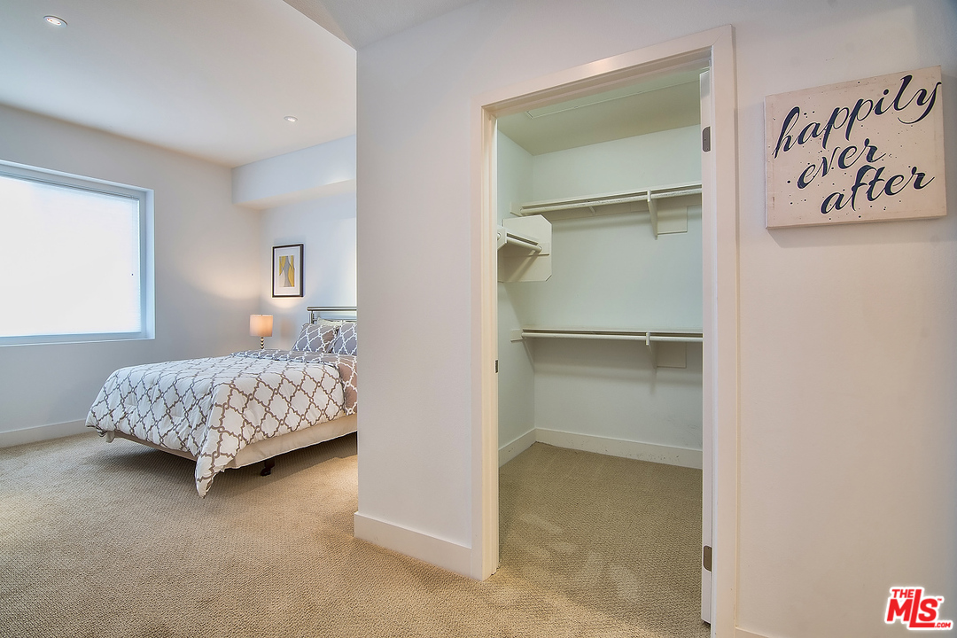 13337 Beach Avenue, Unit 302 Los Angeles, CA 90292 - Photo 19 of 41