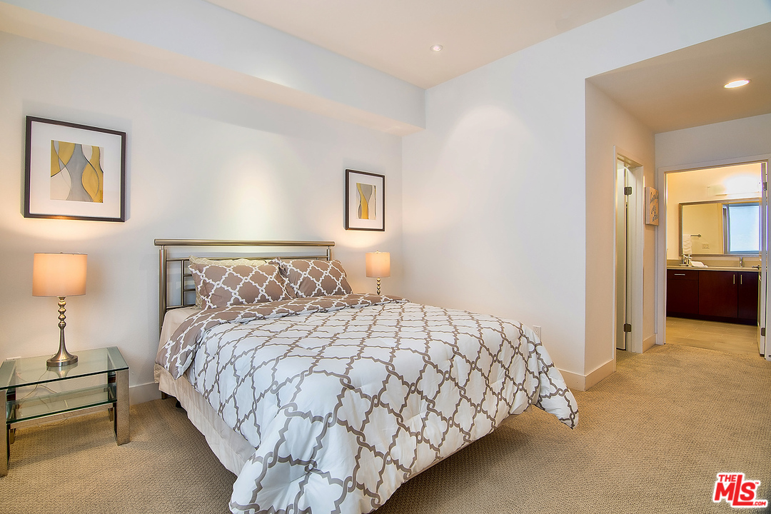 13337 Beach Avenue, Unit 302 Los Angeles, CA 90292 - Photo 21 of 41