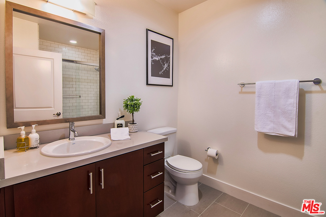 13337 Beach Avenue, Unit 302 Los Angeles, CA 90292 - Photo 30 of 41