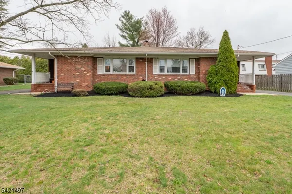 $650,000 | 1033 Grove North Brunswick Nj 08902, Unit AB, North Brunswick, NJ 08902