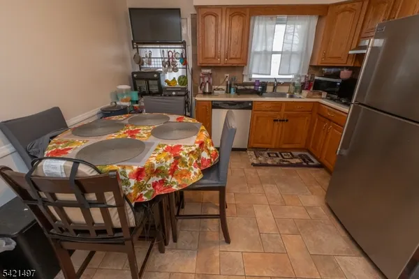 $650,000 | 1033 Grove North Brunswick Nj 08902, Unit AB, North Brunswick, NJ 08902