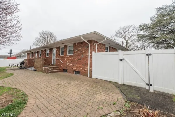 $650,000 | 1033 Grove North Brunswick Nj 08902, Unit AB, North Brunswick, NJ 08902