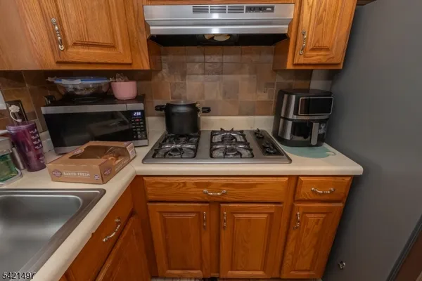 $650,000 | 1033 Grove North Brunswick Nj 08902, Unit AB, North Brunswick, NJ 08902