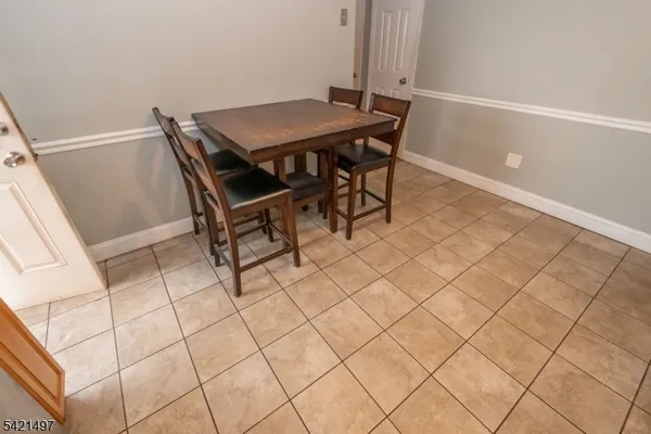 $650,000 | 1033 Grove North Brunswick Nj 08902, Unit AB, North Brunswick, NJ 08902