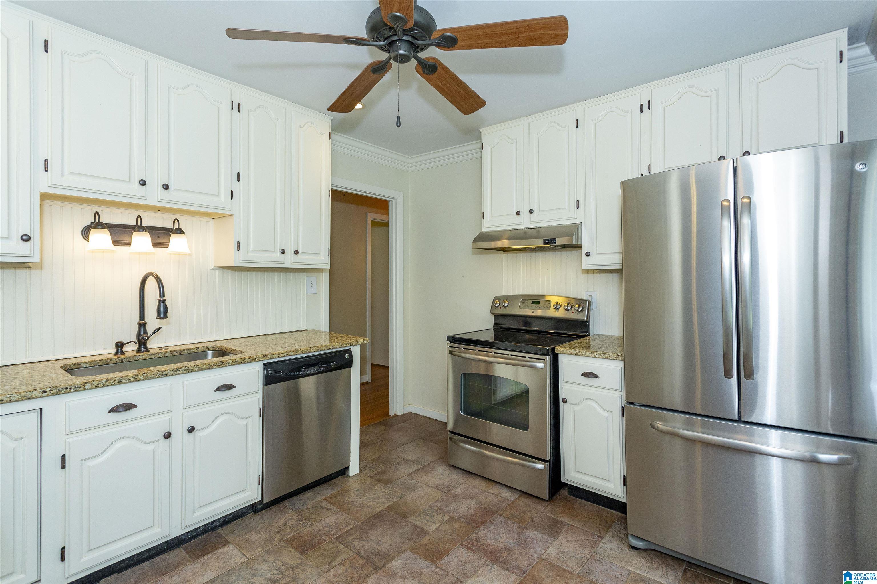 4021 Dolly Ridge Road Birmingham, AL 35243 - Photo 18 of 43